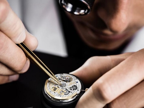 宝玑售后维修服务中心（宝玑保养外观）