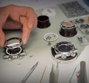 宝玑手表维修服务中心（宝玑手表材质老化）